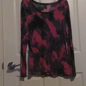 Pink and gray smoky fade long sleeve shirt